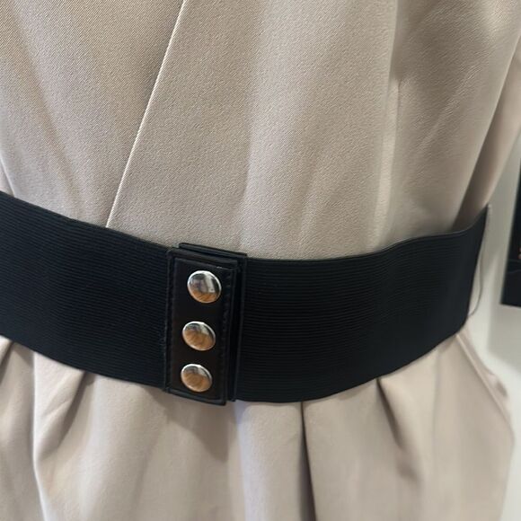 Signature by Robbie Bee Khaki Belted Cap Sleeve Dress with POCKETS size 10 NWT - Picture 3 of 11